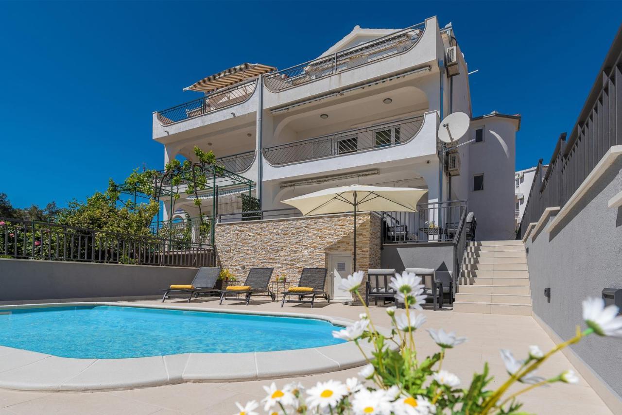 Villa Seaview With Pool - Apartment Cotton تروغير المظهر الخارجي الصورة