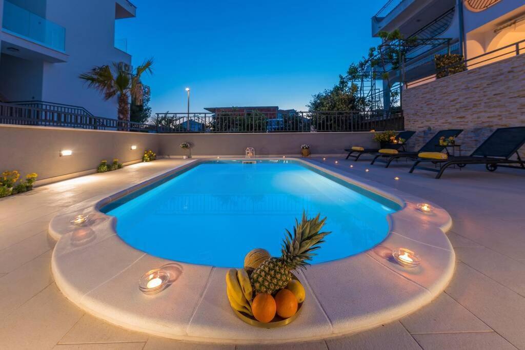 Villa Seaview With Pool - Apartment Cotton تروغير المظهر الخارجي الصورة