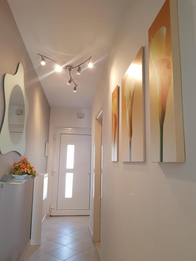 Villa Seaview With Pool - Apartment Cotton تروغير المظهر الخارجي الصورة